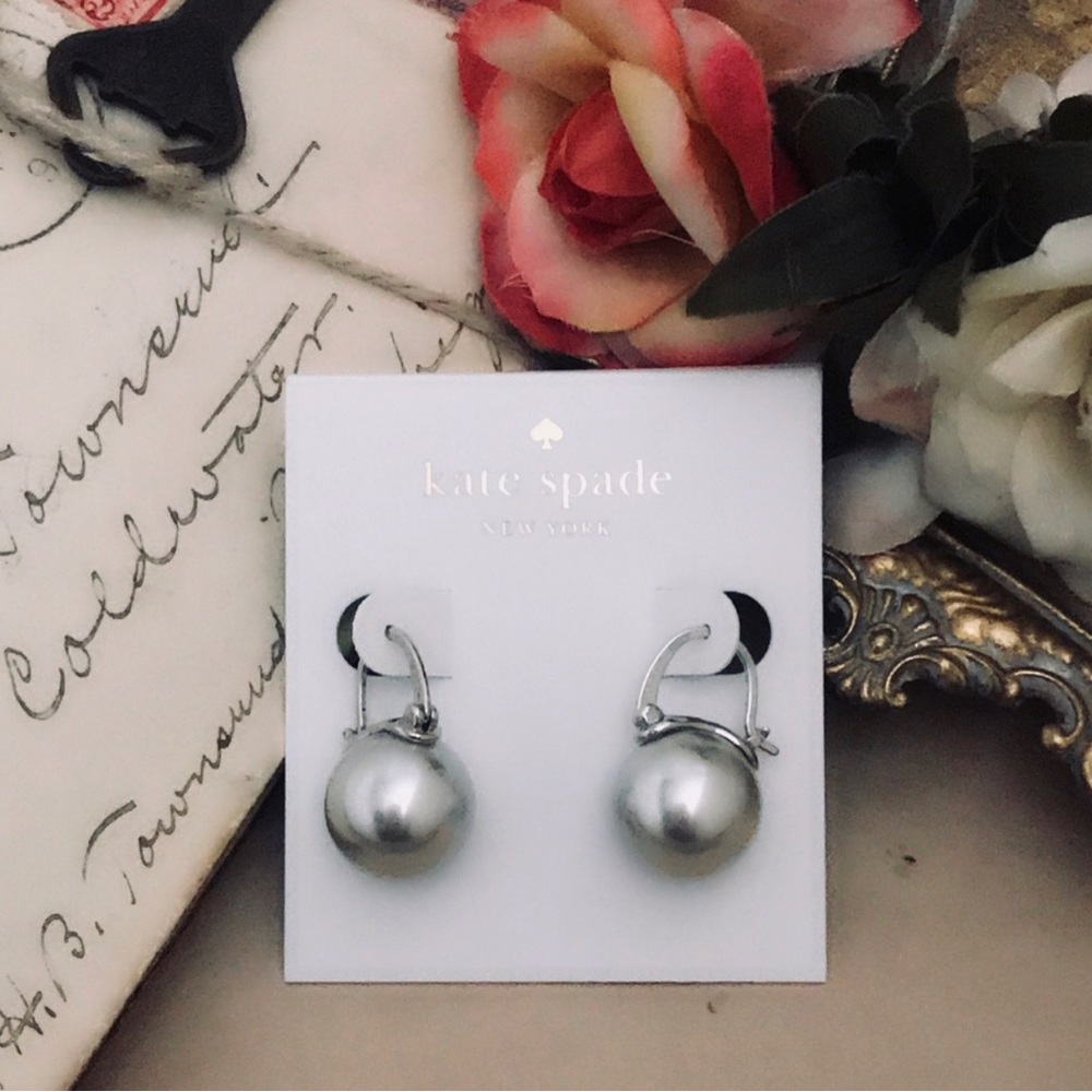 KATE SPADE • Silver Shine On Gray Pearl Drop Earrings - Picture 4 of 5